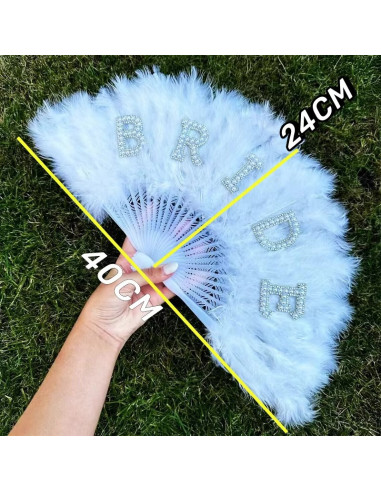 Éventail de Plumes BRIDE – L’Accessoire Glamour pour la Future Mariée