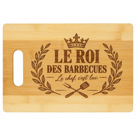 Planche bambou gravée – Le roi des barbecues