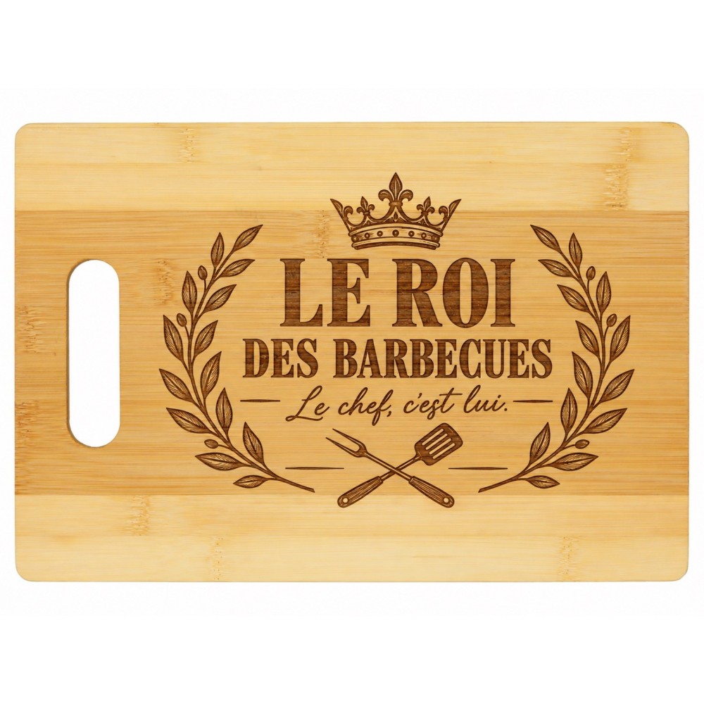 Planche bambou gravée – Le roi des barbecues