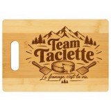 Planche bambou gravée – Team raclette