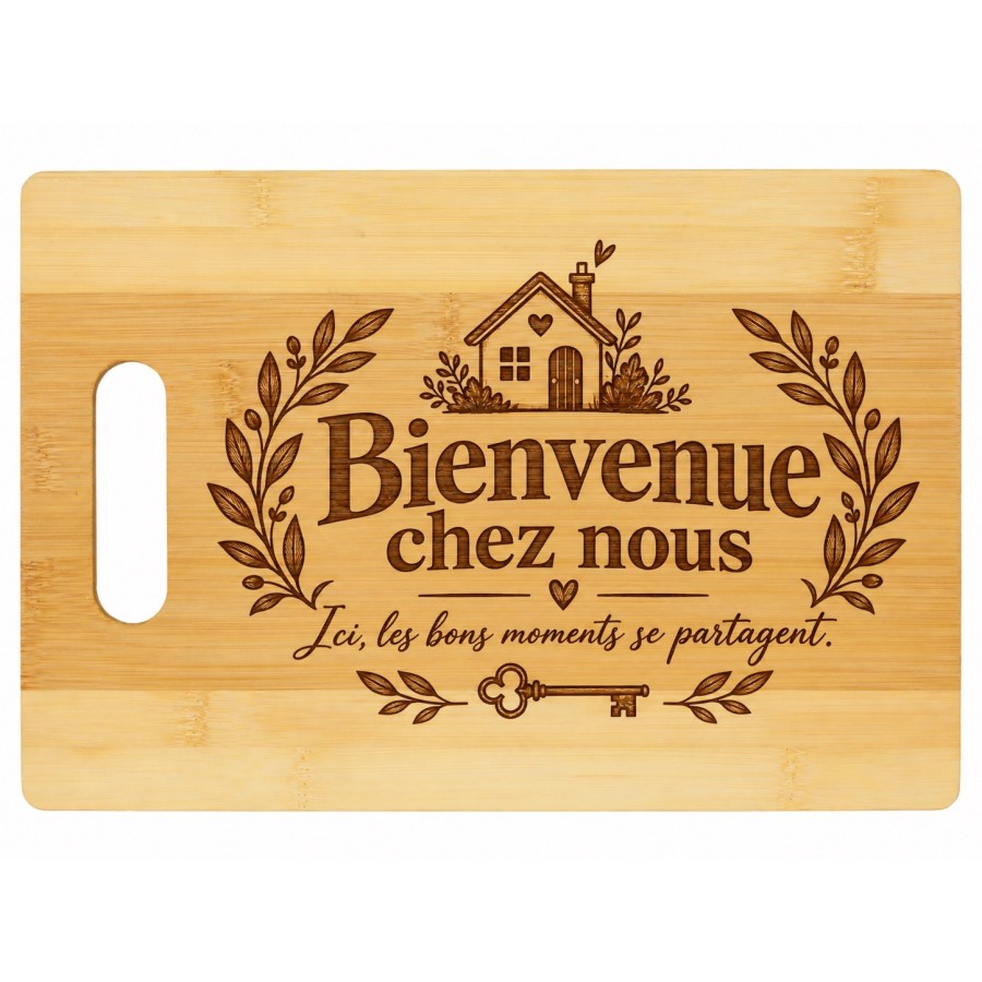 Planche bambou gravée – Bienvenue chez nous