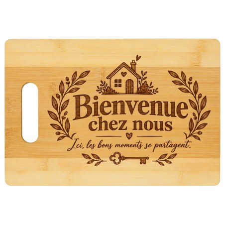 Planche bambou gravée – Bienvenue chez nous