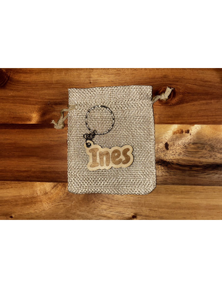 Porte-clés Personnalisés en Bois - Un cadeau unique et durable