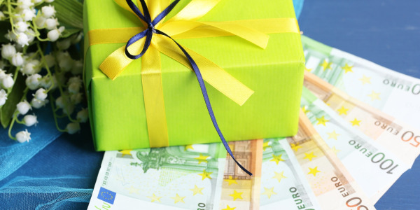 Quelle somme d'argent peut-on donner en cadeau ?